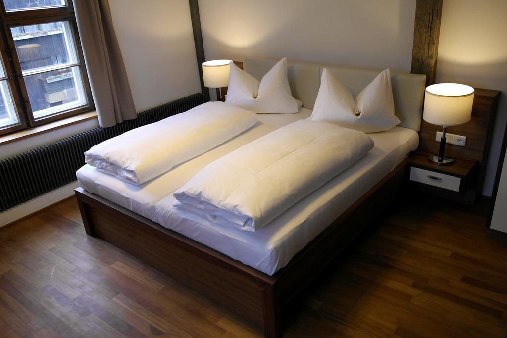 Hotel Schmales Haus Ulm Quarto foto